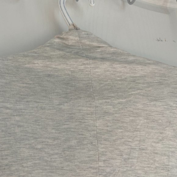 Noul Oak + Fort Cardigan Shawl - Picture 3 of 6